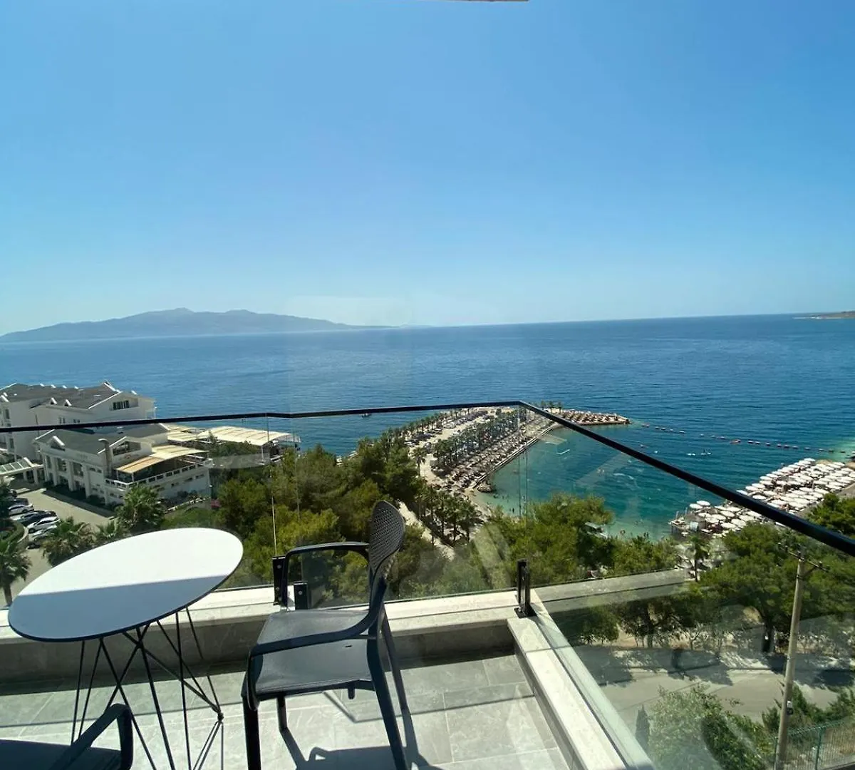 The Queen'S Lion Premium Hotel Saranda
