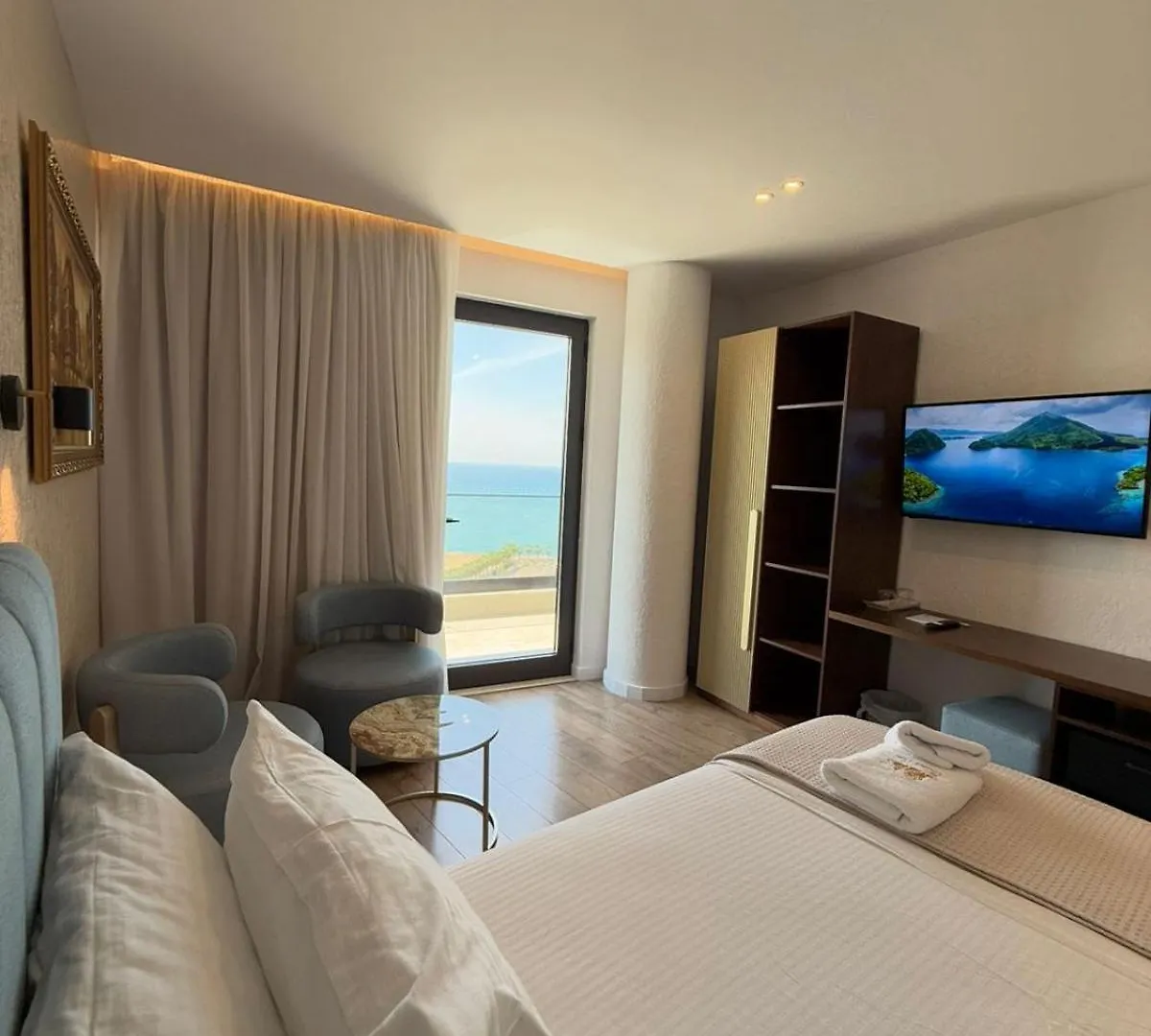 The Queen'S Lion Premium Hotel Sarandë