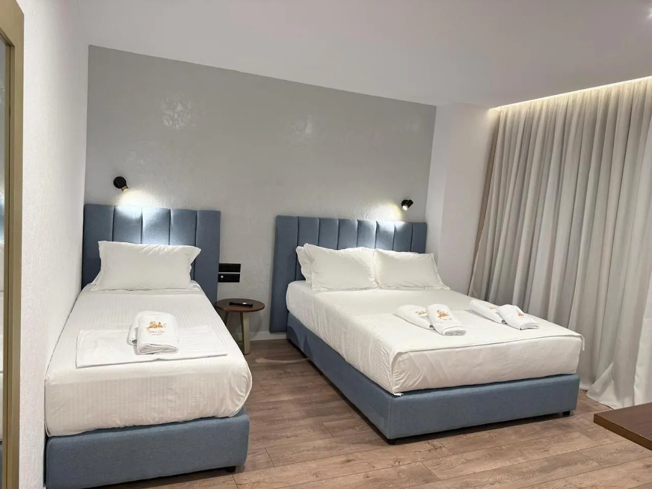 The Queen'S Lion Premium Hotel Sarandë