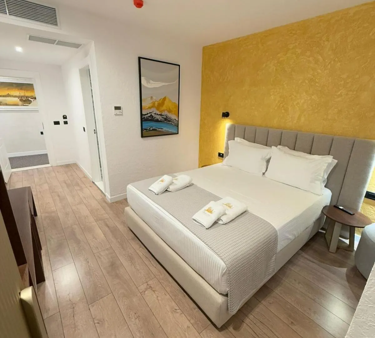 The Queen'S Lion Premium Hotel Sarandë Albania