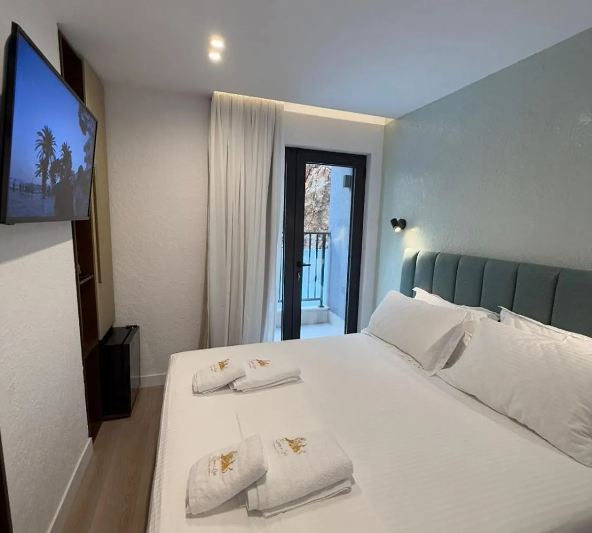 The Queen'S Lion Premium Hotel Saranda Arnavutluk
