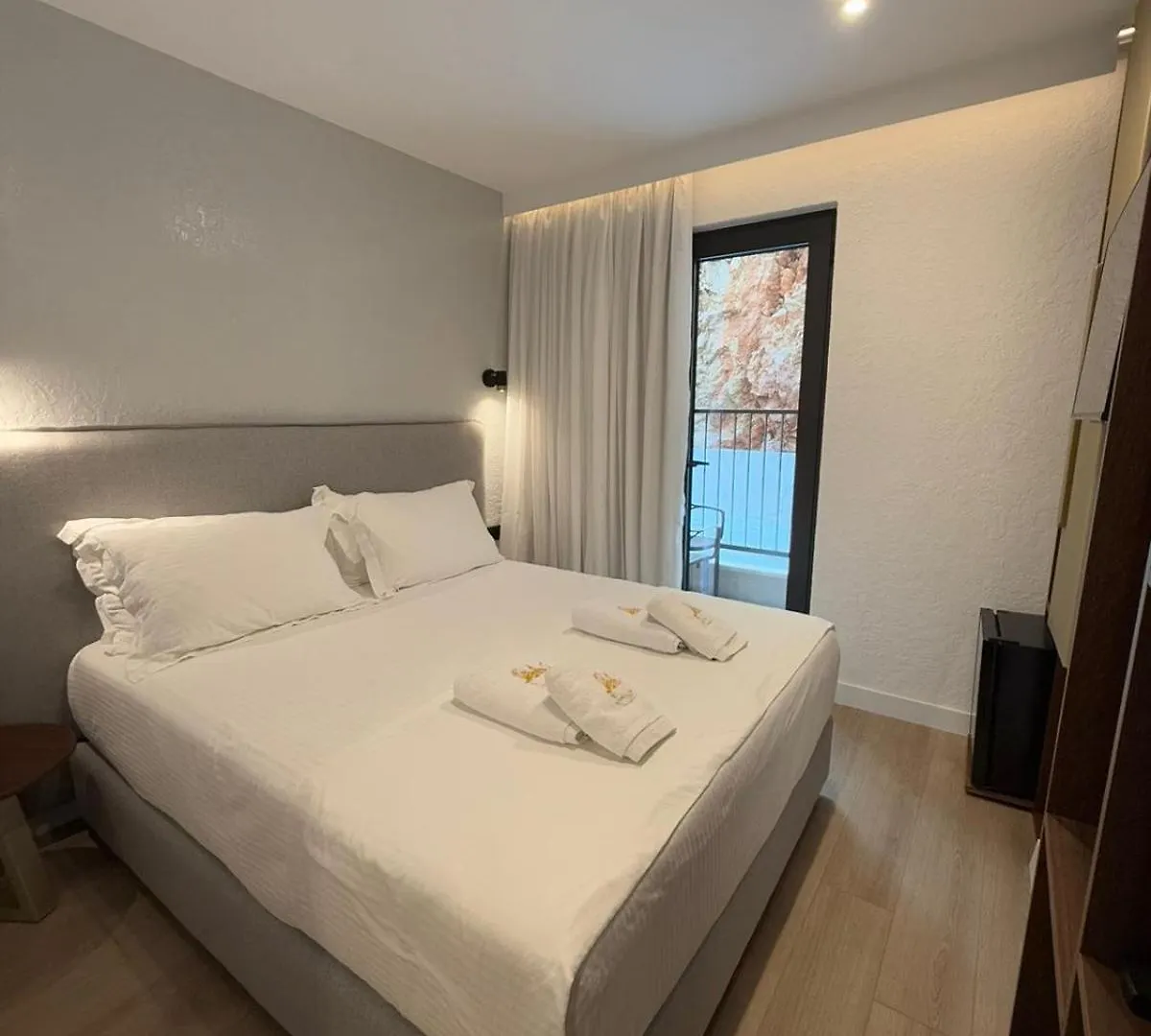 The Queen'S Lion Premium Hotel Sarandë Albania