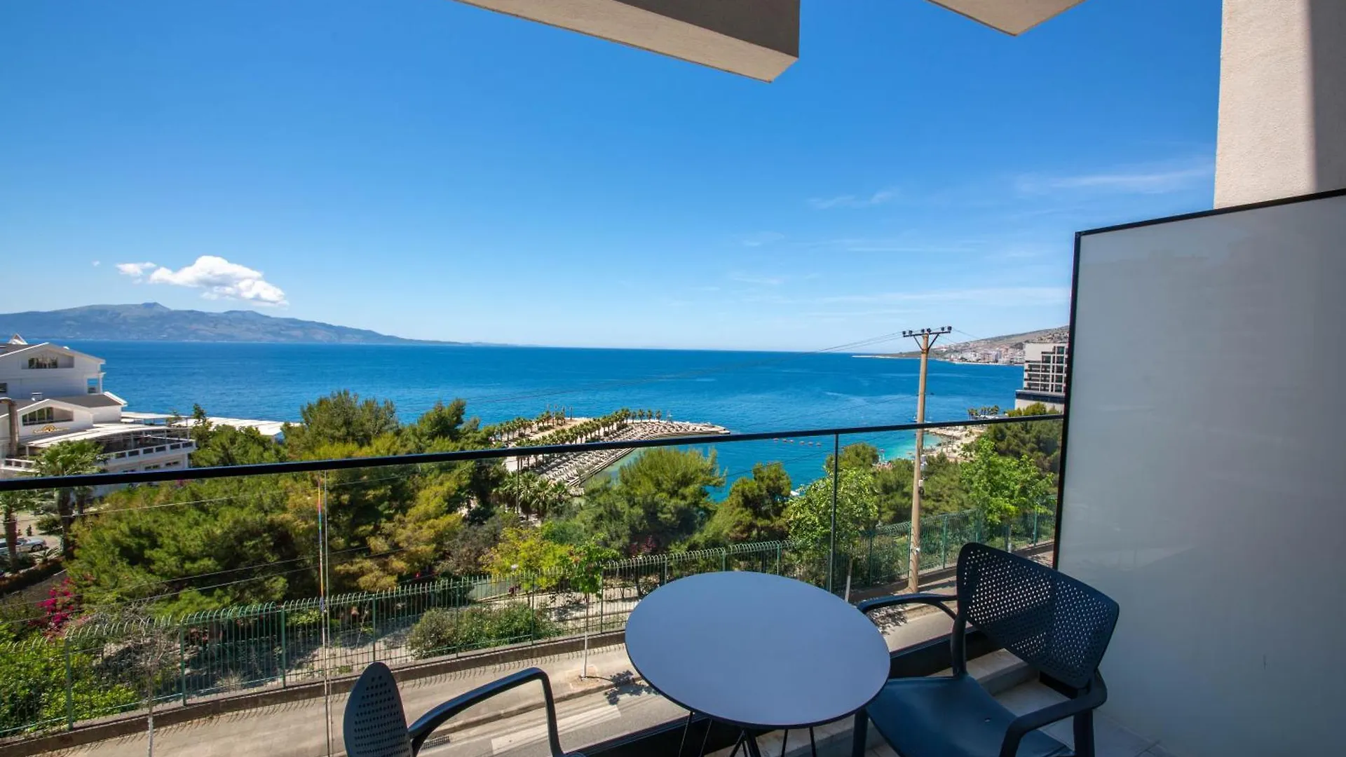 The Queen'S Lion Premium Hotel Saranda