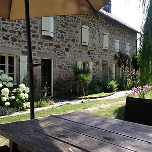 Maison Coralie Bed & Breakfast Sainte-Christine (Puy-de-Dome)