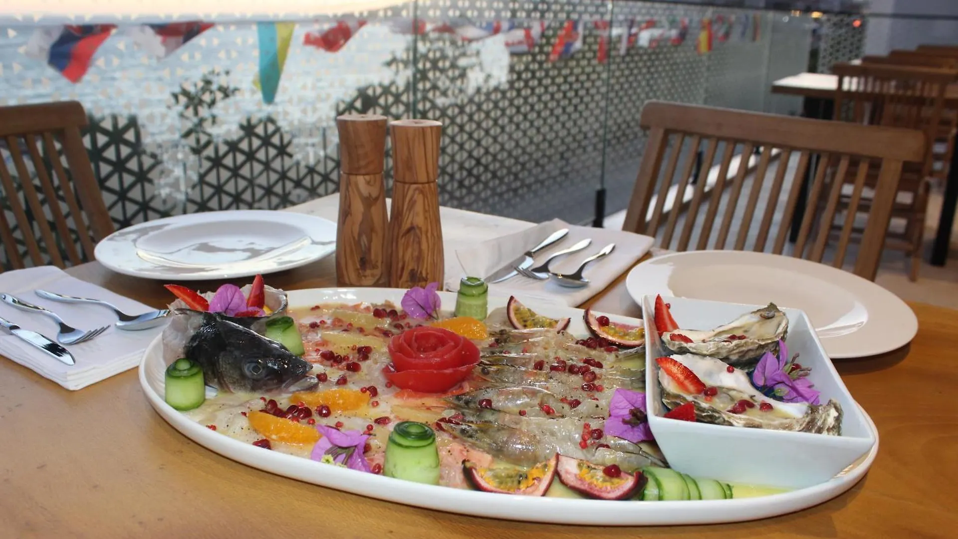 The Queen'S Lion Premium Hotel Sarandë