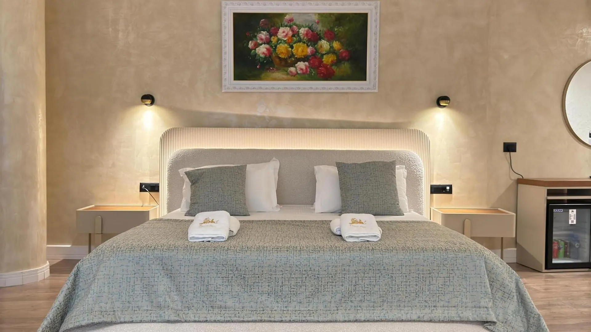 The Queen'S Lion Premium Hotel Sarandë 알바니아